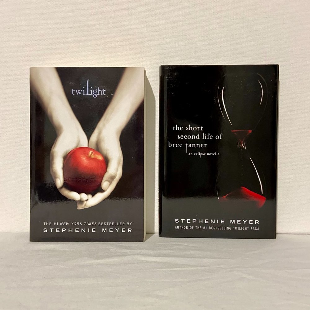 Twilight Paperbag + Novella Hardcover